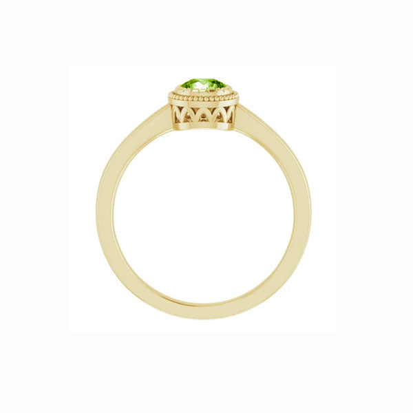 Genuine Vintage Peridot Ring (40680)