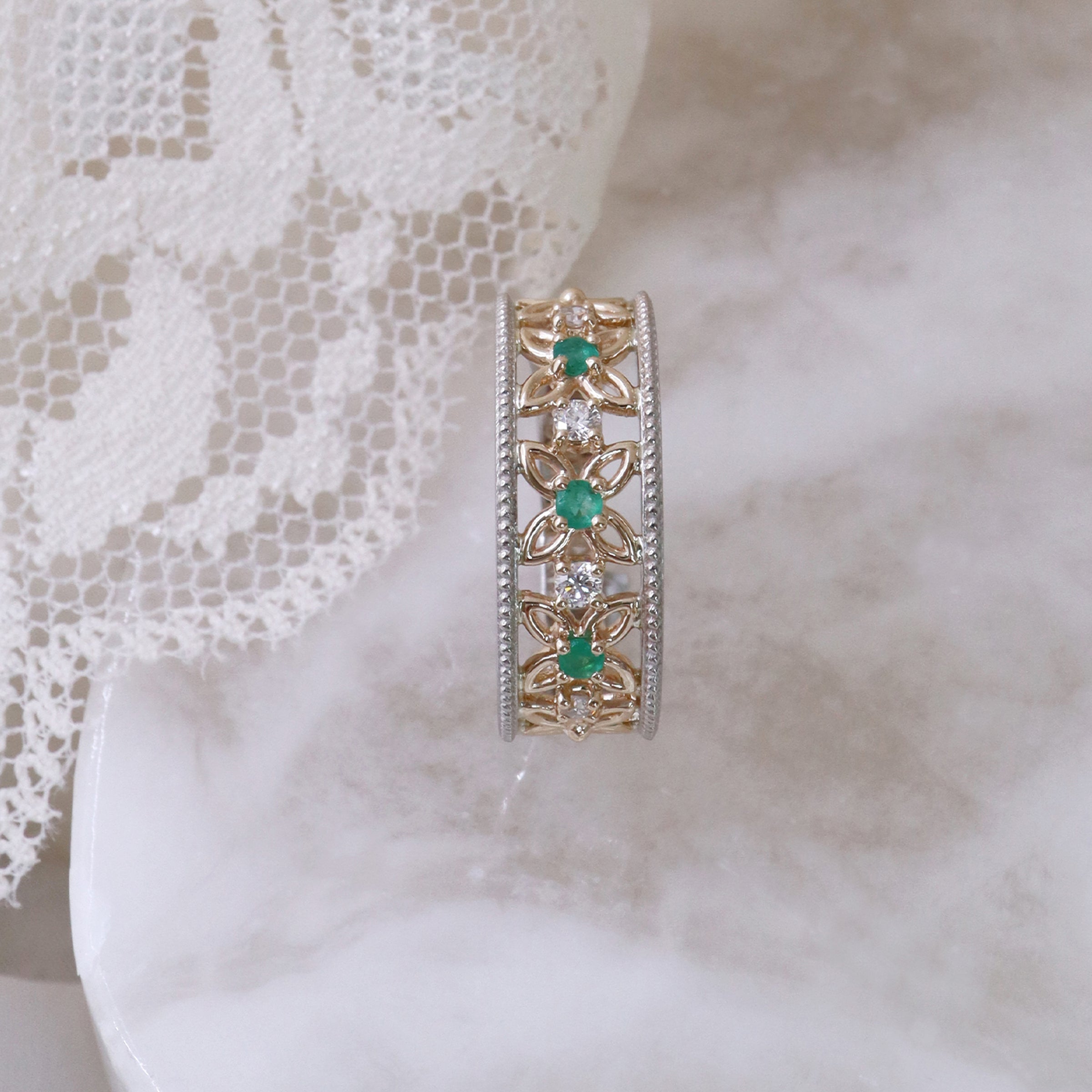 Delicate Flower Motif