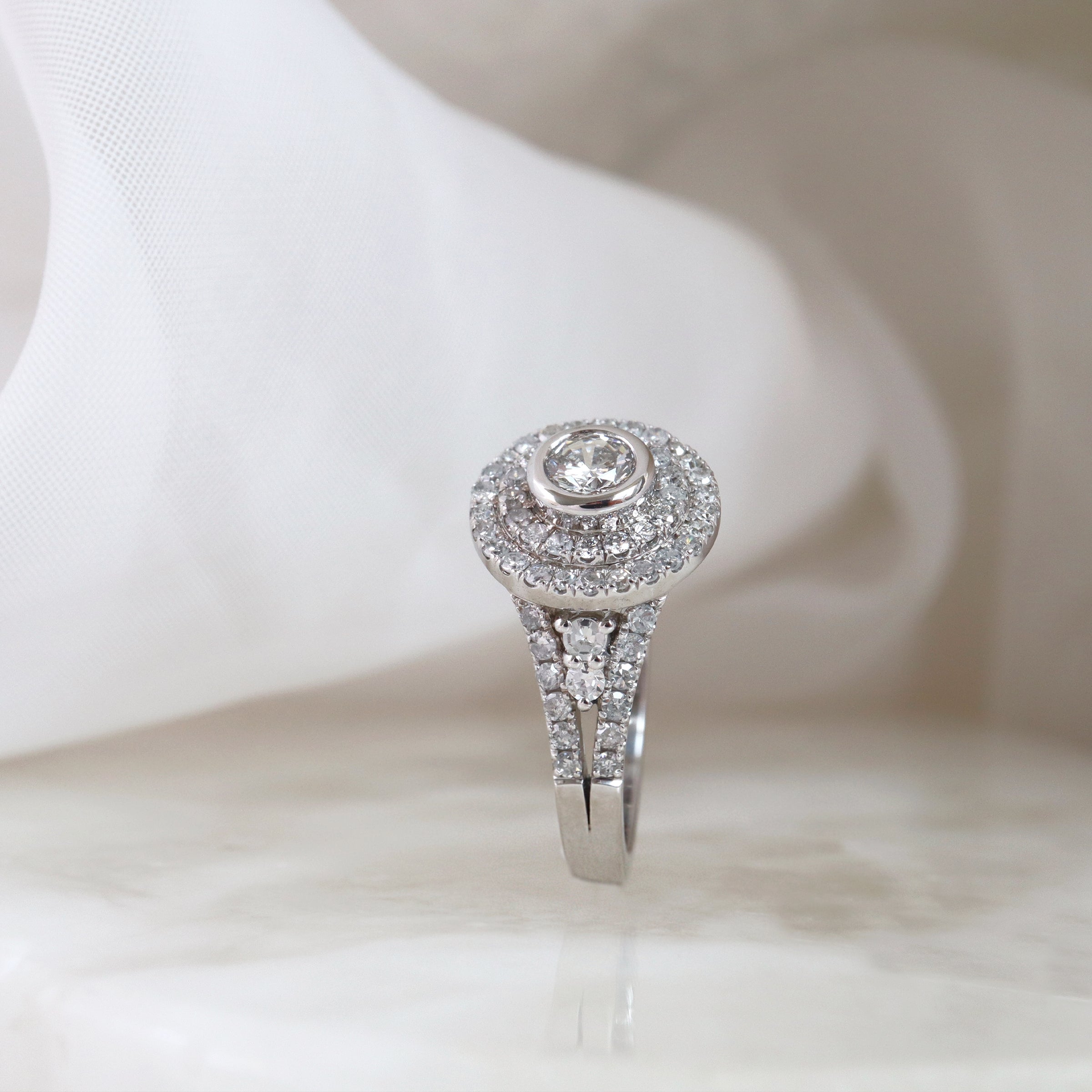 Light & Delicate Sparkle