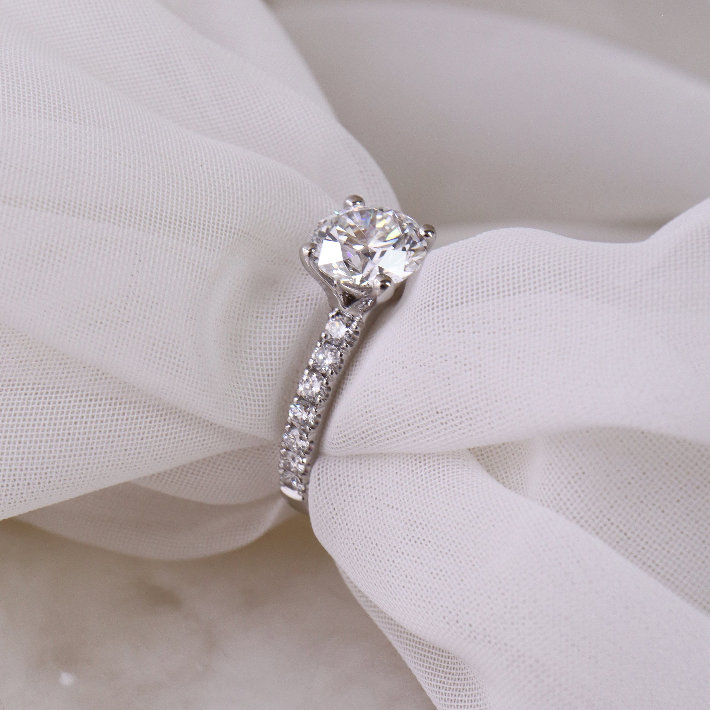 Clean Classic & Timeless