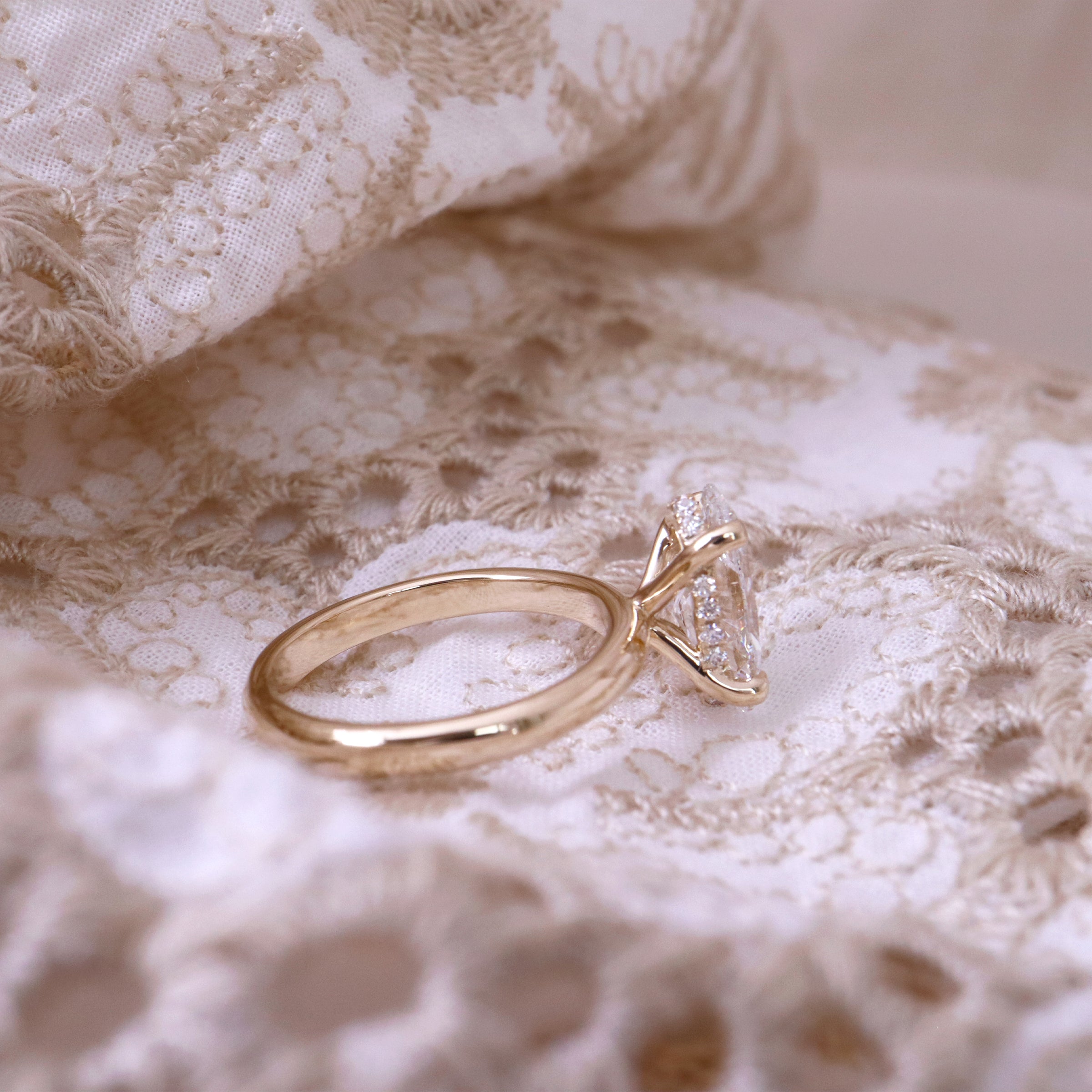 Z Engagement Ring Viezner_Marek_C2716_40213