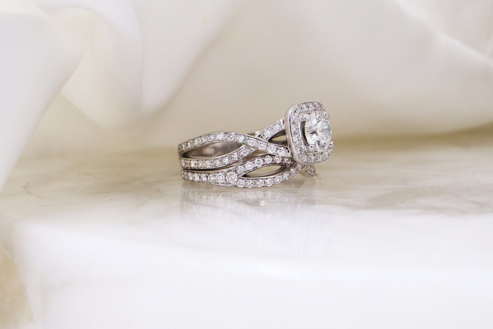 Infinity Twist