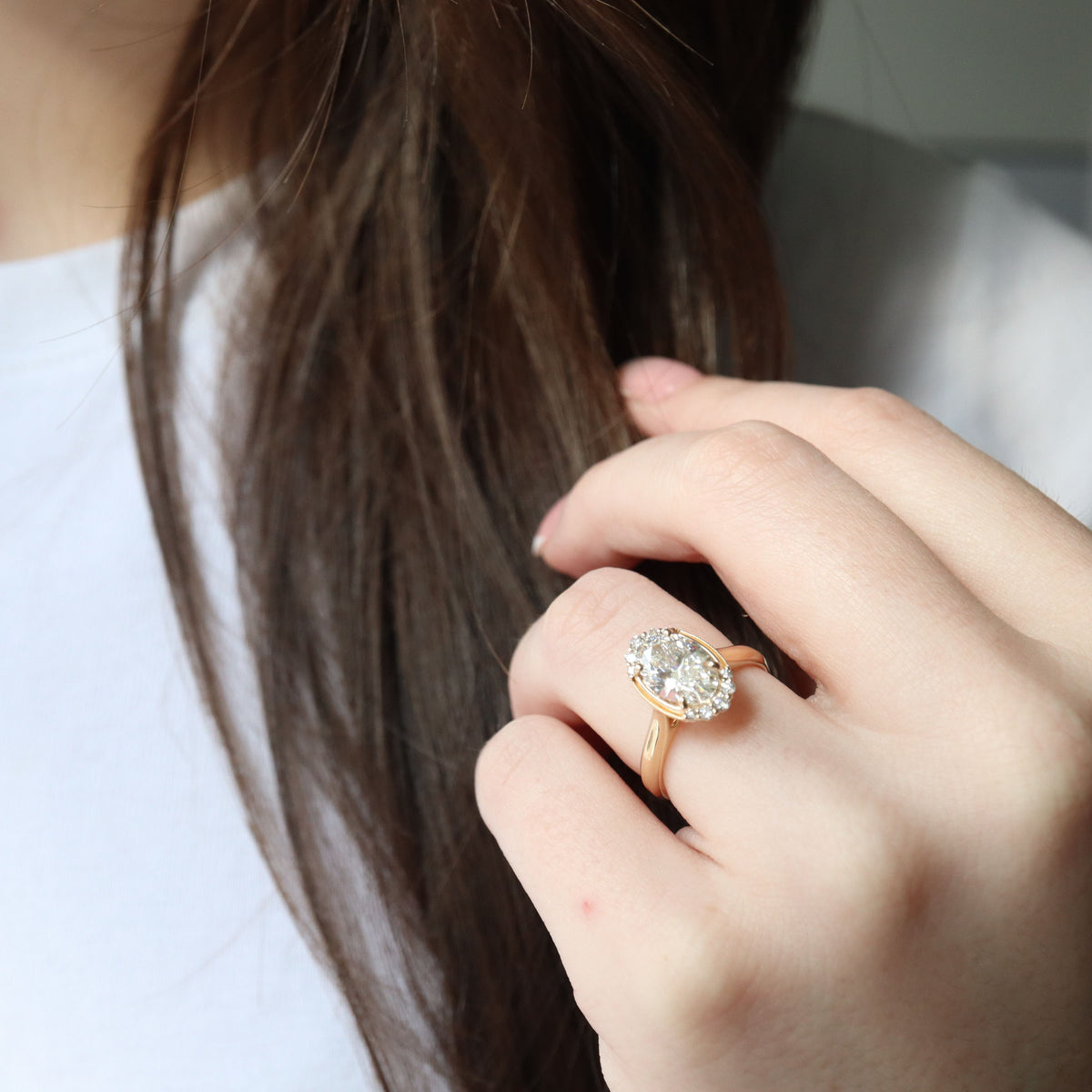 Diamond Oval Accented Engagement Ring - LG 2.21ct (41035)
