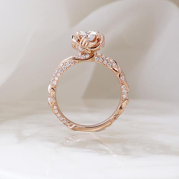 Genuine Moissanite And Diamond Ring (34531)
