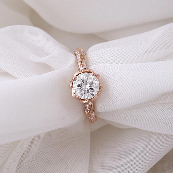 Genuine moissanite rings hotsell
