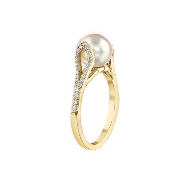 Genuine Pearl and Diamond Ring